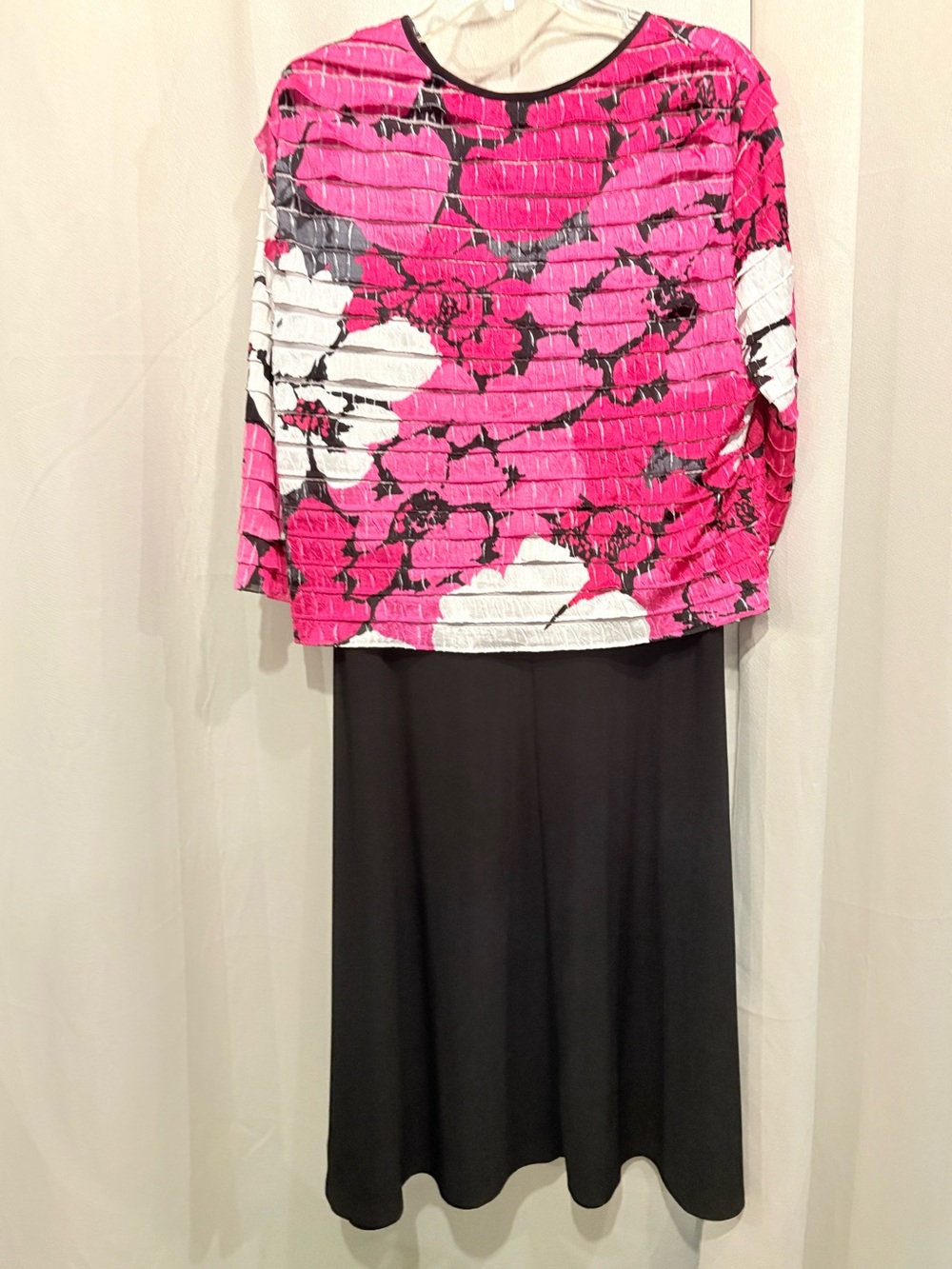 R&K Originals Pink & Black Floral Jacket Over Black Tank Dress - Picture 6 of 7